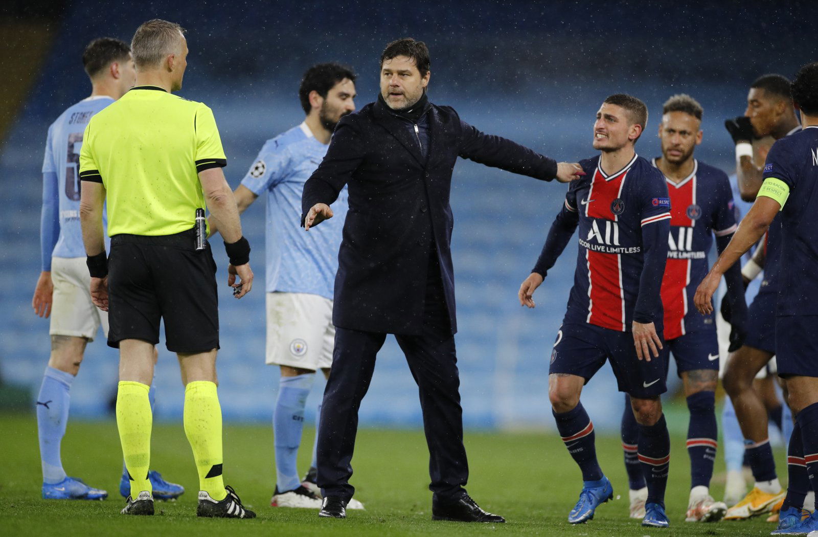Exclusive: Ex-Spurs star comments on Poch keeping Kane at the club - Tottenham Hotspur News