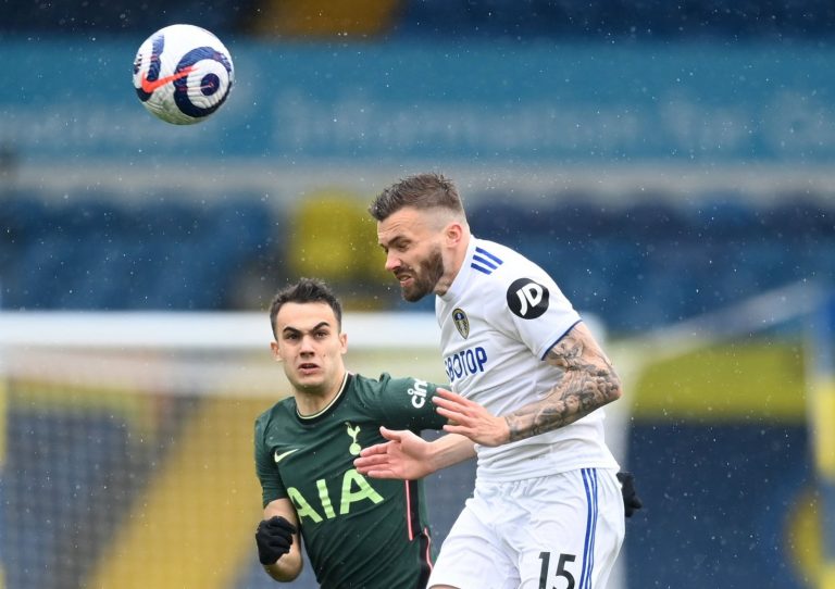 Tottenham Hotspur: Lilywhites fans blast Sergio Reguilon after first half vs Leeds United