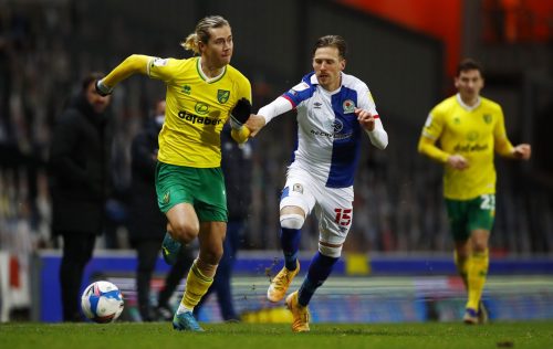Celtic: Bristol City open talks with Hoops target Douglas
