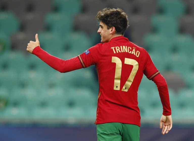 Wolves: Fans rave over Trincao and Carles Alena transfer update