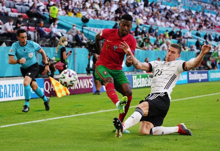 Wolves: Fans fume over Nelson Semedo transfer update