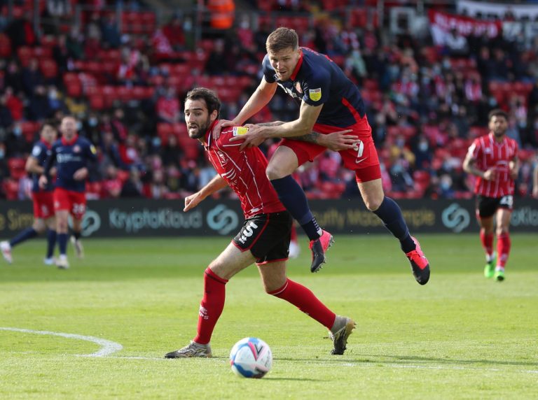 Sunderland: Kevin Phillips reacts to Charlie Wyke situation