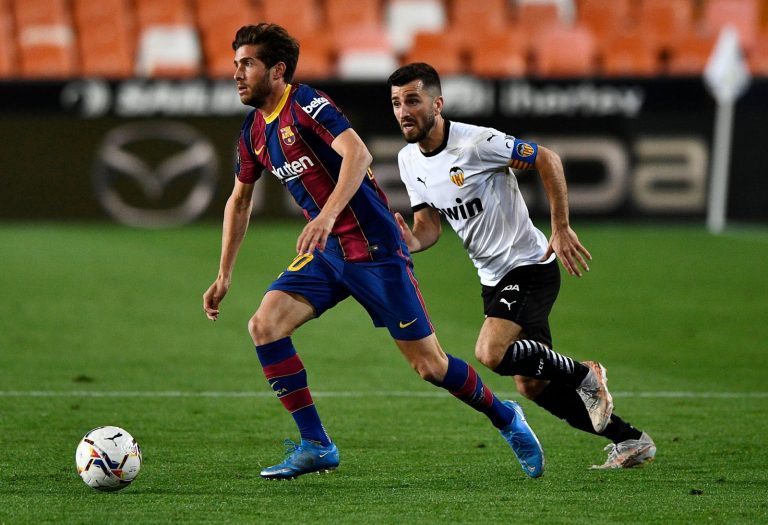 Man City: Fans fume at Sergi Roberto transfer links