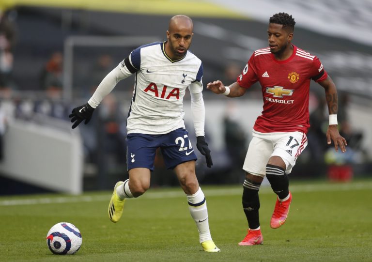 lucas-moura-in-action-for-spur