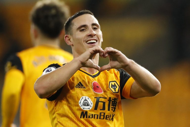 Journalist rules Tottenham out of signing Daniel Podence from Wolves
