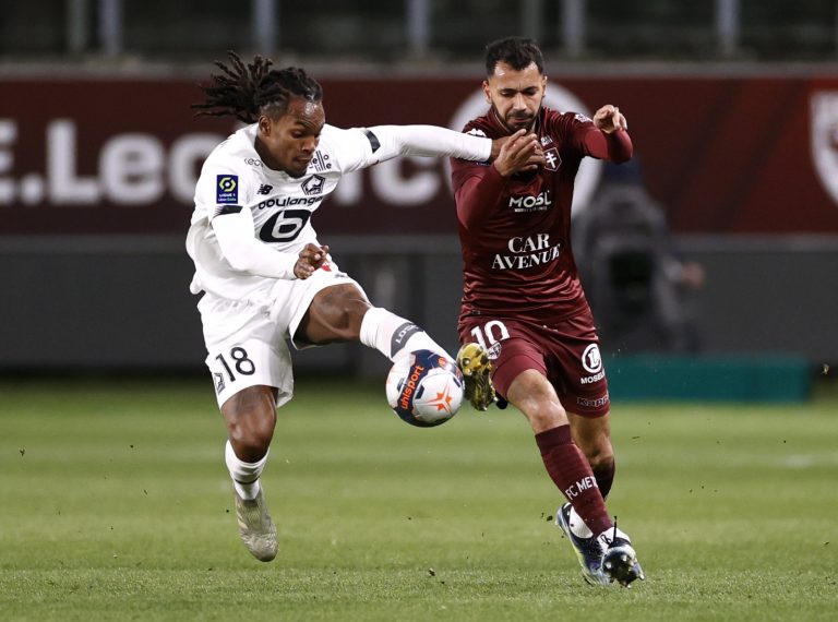 Leeds: Whites linked with Farid Boulaya