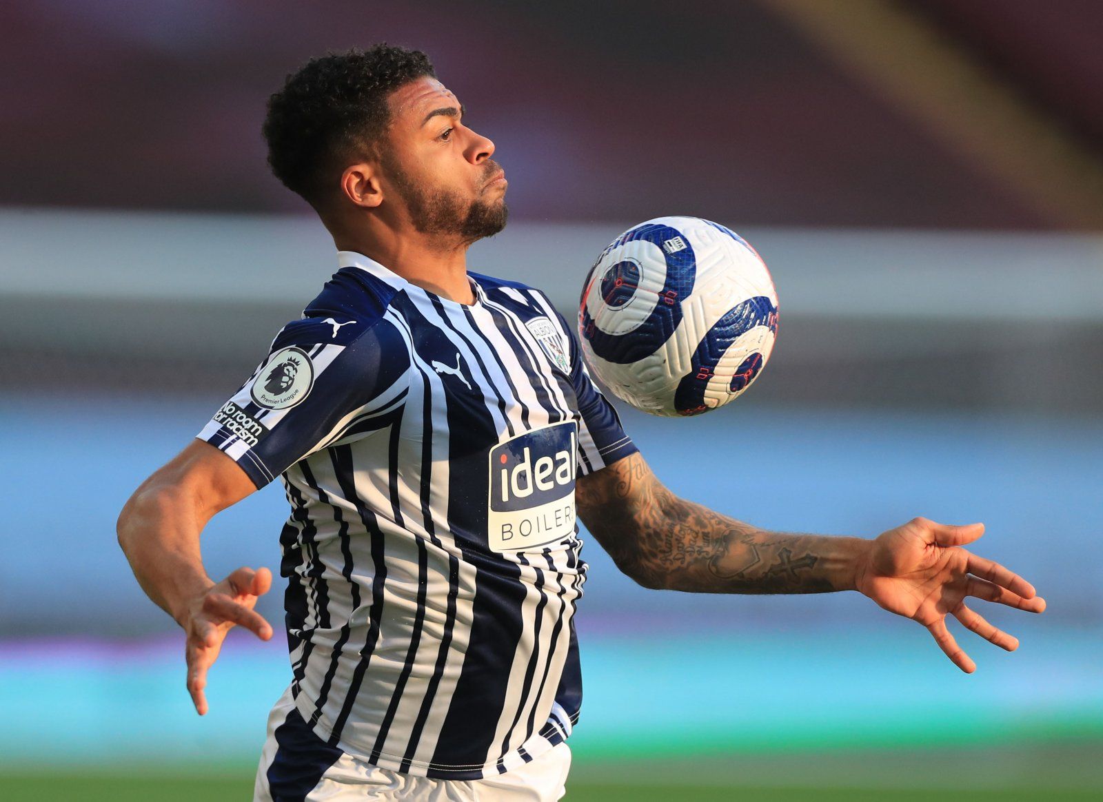 West Brom: Darnell Furlong ‘fit’ for Reading clash -West Bromwich Albion News