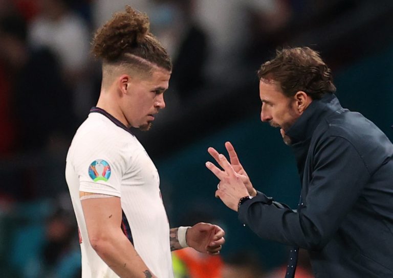 kalvin-phillips-gareth-southgate-england
