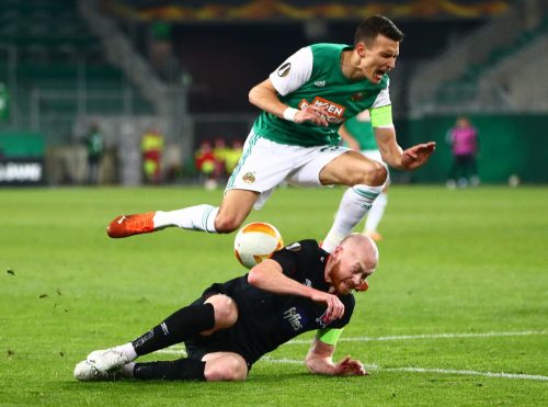 dejan-ljubicic-in-action-vs-dundalk