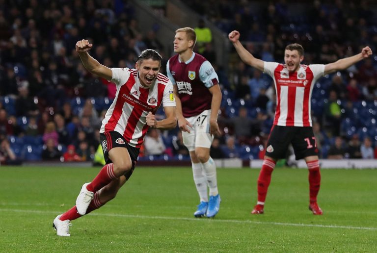 Sunderland: Fans delighted by George Dobson departure