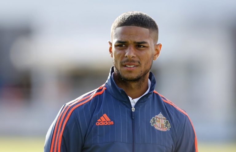 Sunderland: Fans slam Liam Bridcutt comments