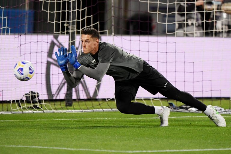 atalanta shot stopper pierluigi gollini