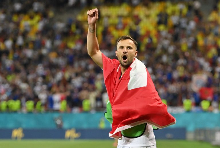 Everton: Rafael Benitez keen on Haris Seferovic