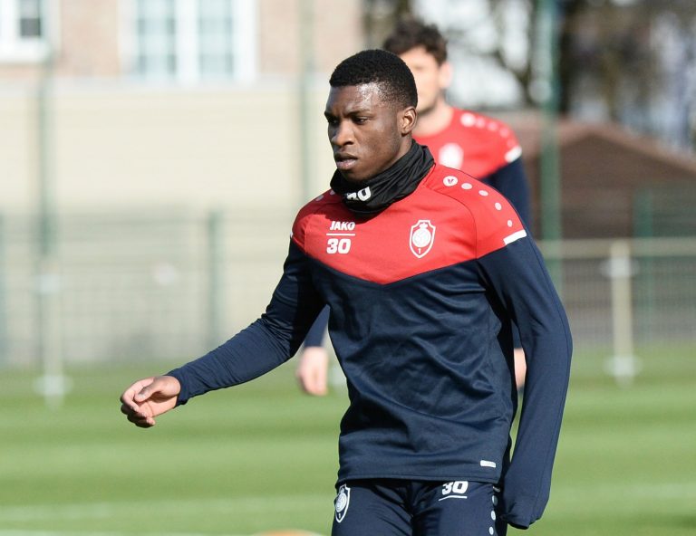 Everton: Toffees in advanced talks for Aurelio Buta