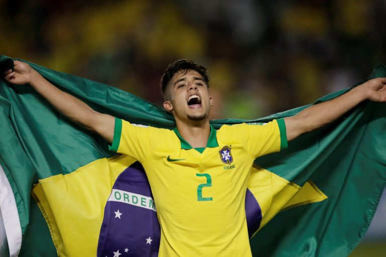 Celtic: Yan Couto snubs Parkhead move