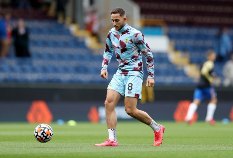 Leeds United: Contact made for Josh Brownhill