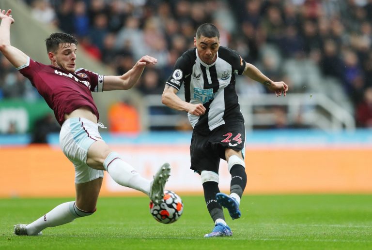 Newcastle United: Lee Ryder criticises Miguel Almiron’s display v Leeds