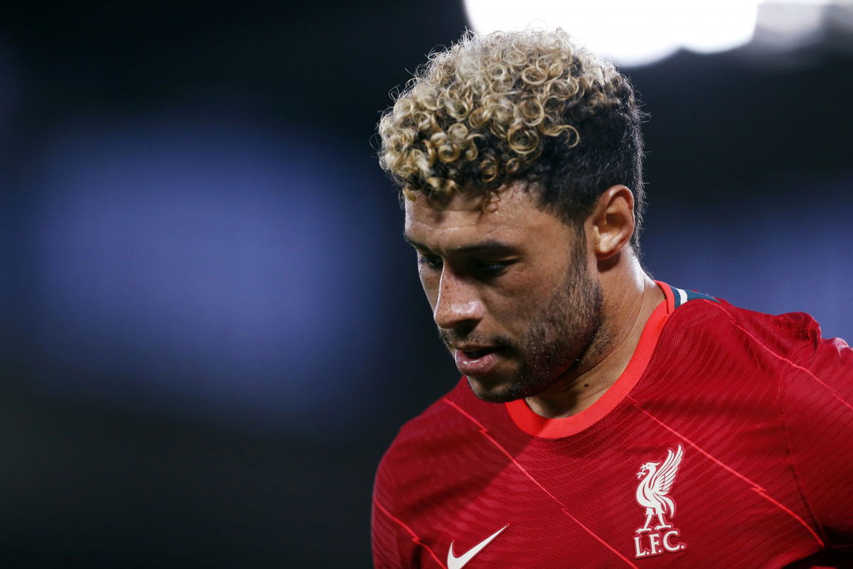 Liverpool: Fans fume at Alex Oxlade-Chamberlain injury update - Liverpool