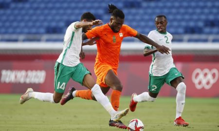 franck-kessie-in-action-for-ivory-coast