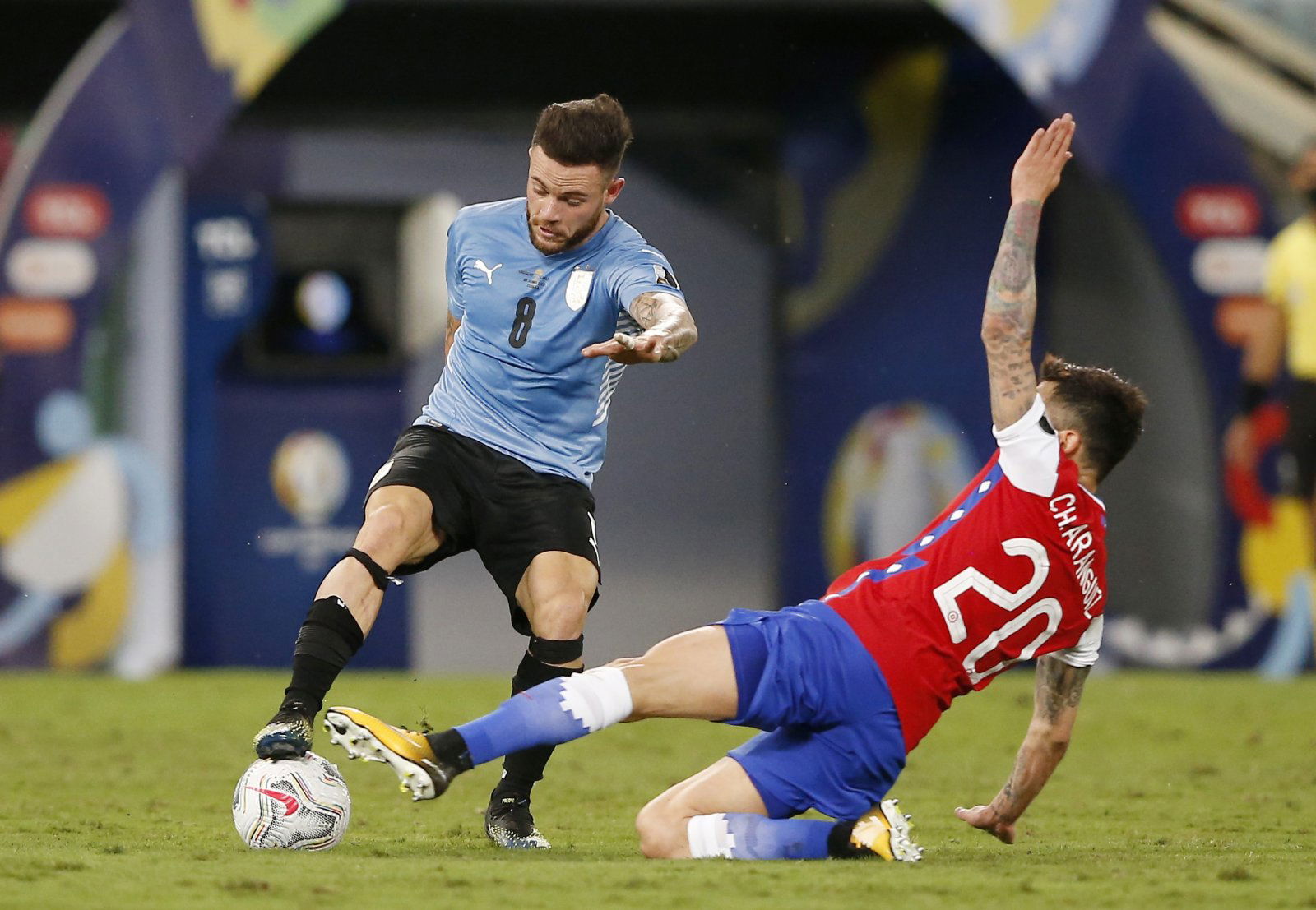 Leeds: Newcastle enter the race to sign Nahitan Nandez -Leeds United Transfer Rumours