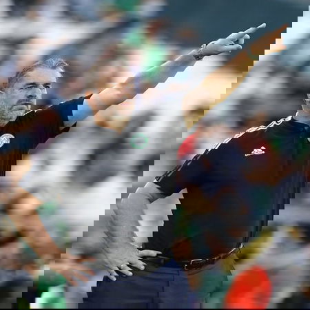4+
