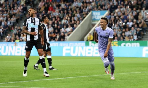 Leeds: Fans react to Rodrigo club post