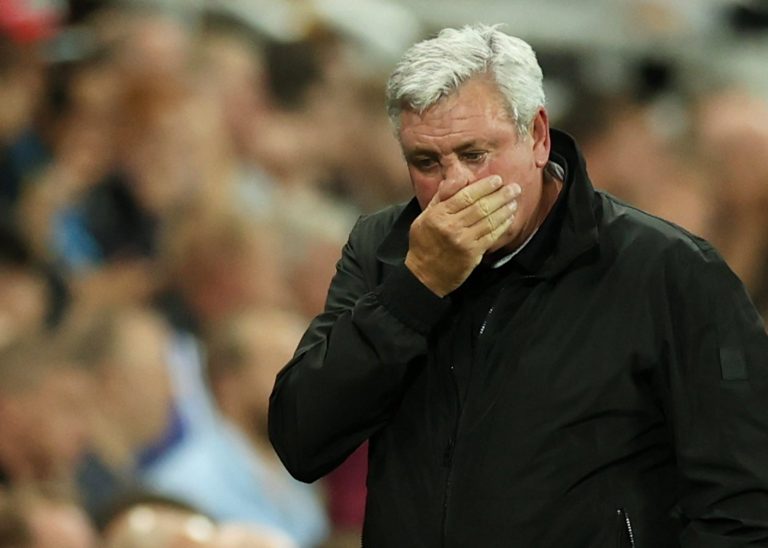 Manchester United: Fans fume over Steve Bruce managerial links