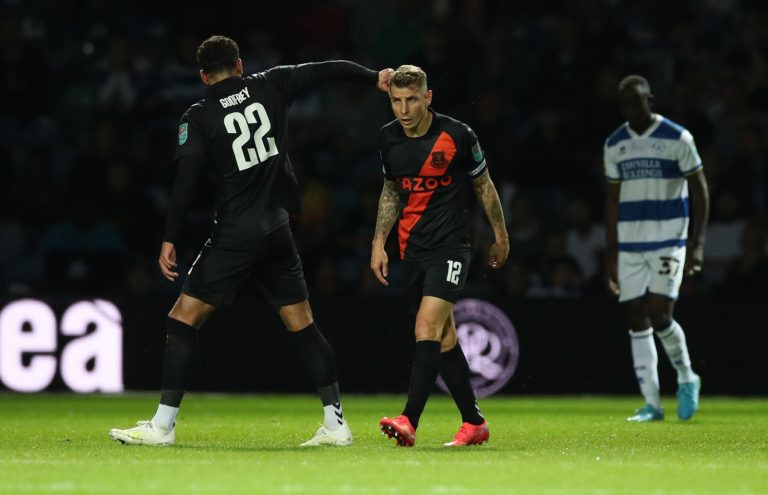 Everton: Fans erupt over team news involving Lucas Digne