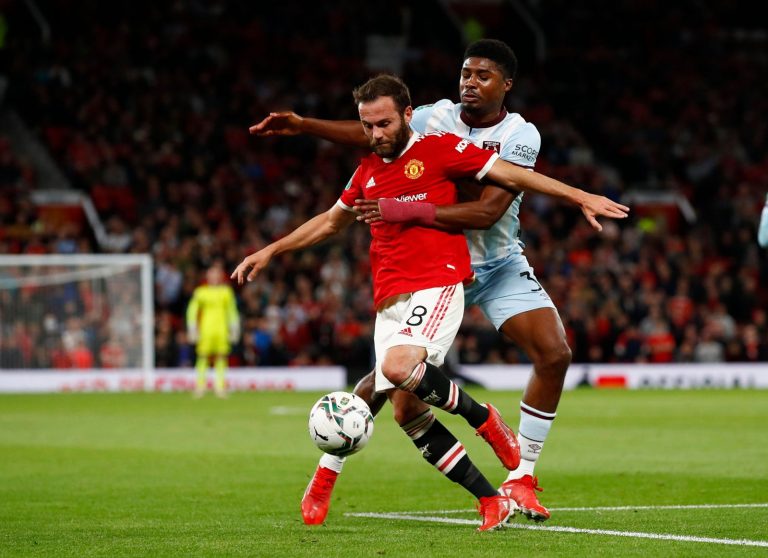 Manchester United: Fans blast Juan Mata display