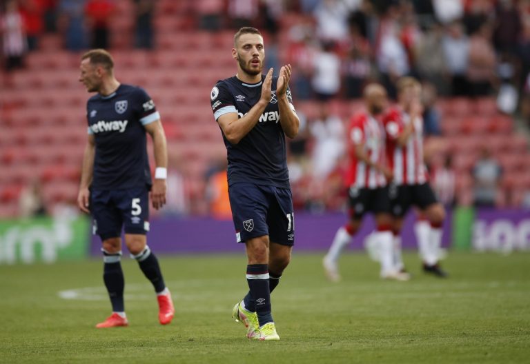 Nikola Vlasic on his West Ham United debut