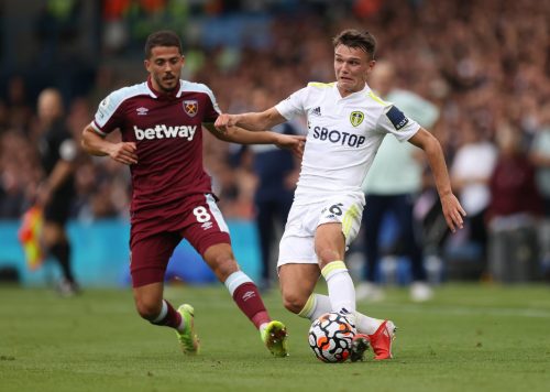 Leeds: Phil Hay tips Jamie Shackleton to seize chance