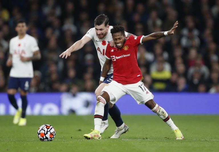 Manchester United: Fans slam Fred vs Tottenham
