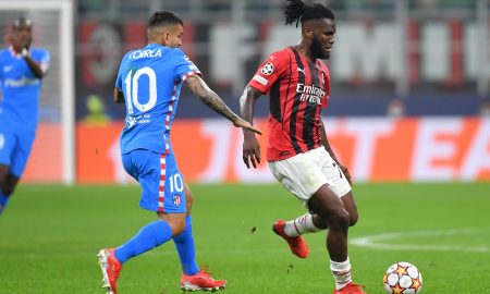 franck-kessie-playing-for-ac-milan