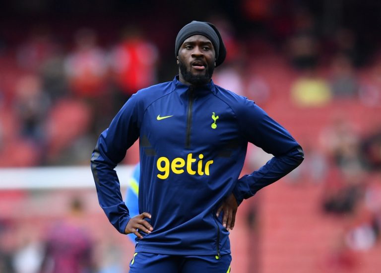 ndombele warming up for spurs