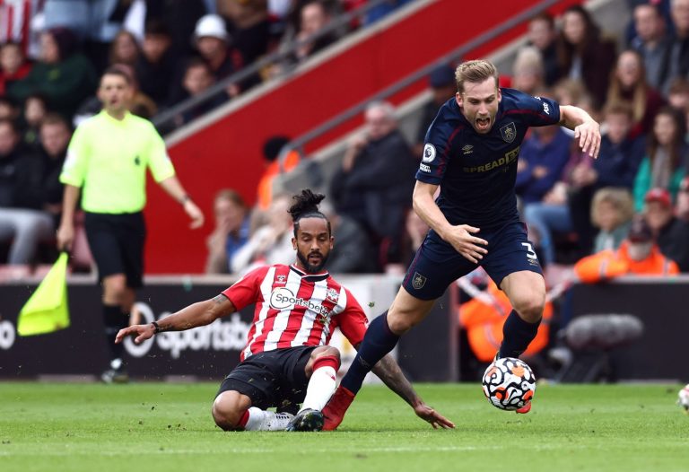 theo walcott vs burnley