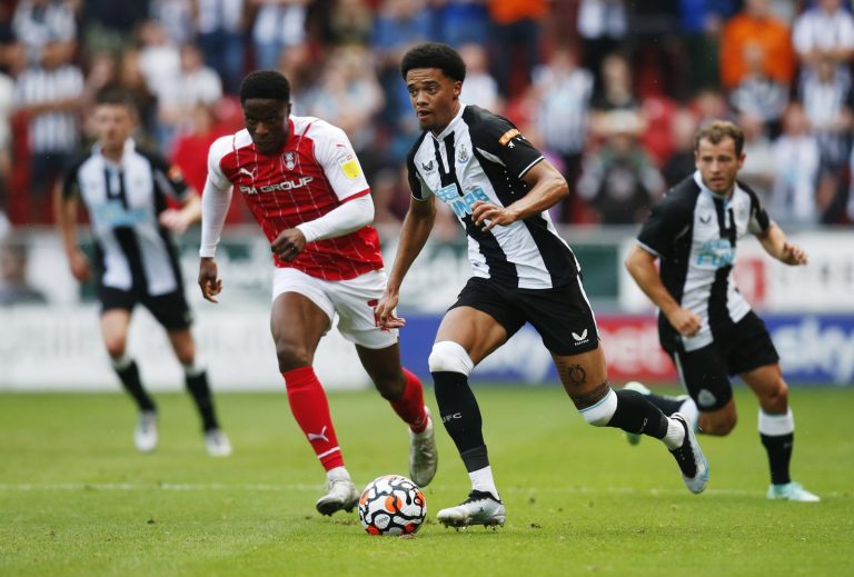 Newcastle: Chris Waugh backs Jamal Lewis to start v Norwich