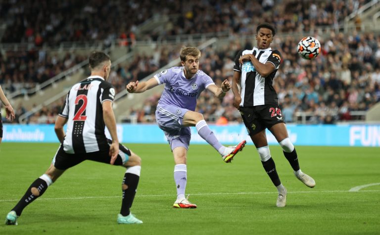 Leeds: Alex McLeish reacts to Patrick Bamford claim