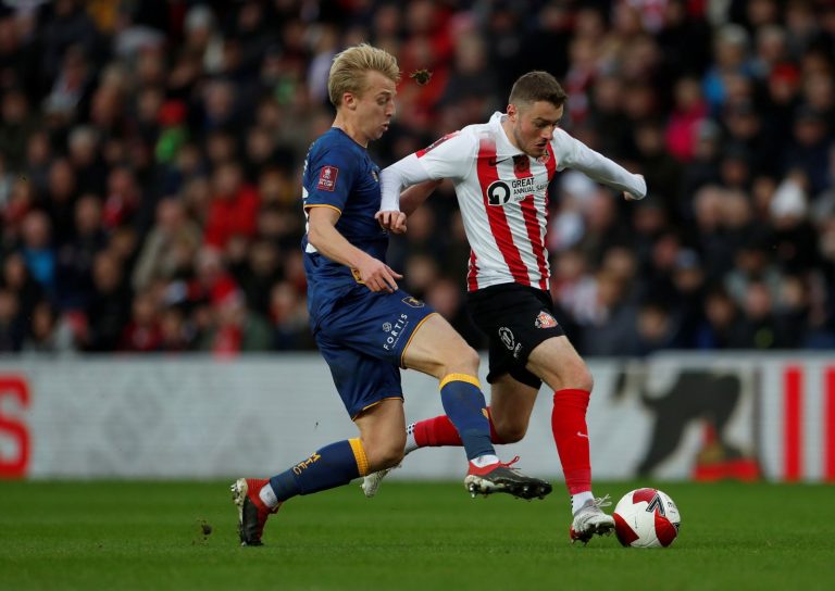 Sunderland: Journalist stunned by Elliot Embleton goal