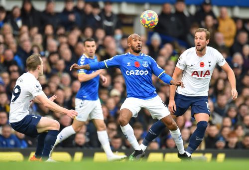fabian-delph-everton