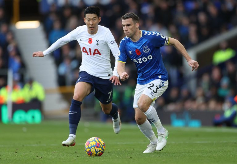 Everton: Fans slam Seamus Coleman v Spurs