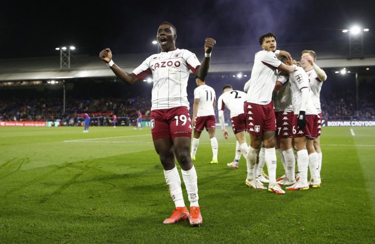 marvelous-nakamba-aston-villa