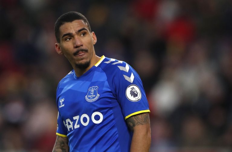 Everton midfielder Allan