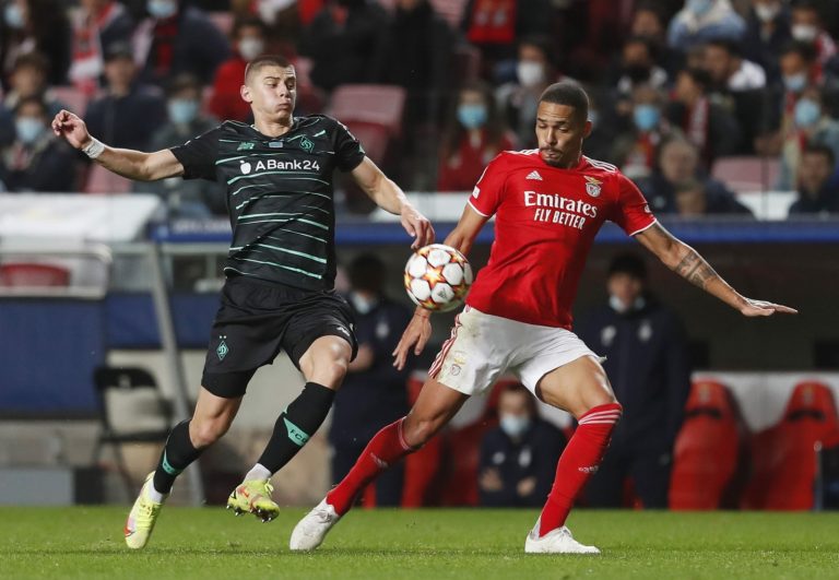 Everton: Fans speculate over Vitaliy Mykolenko transfer news