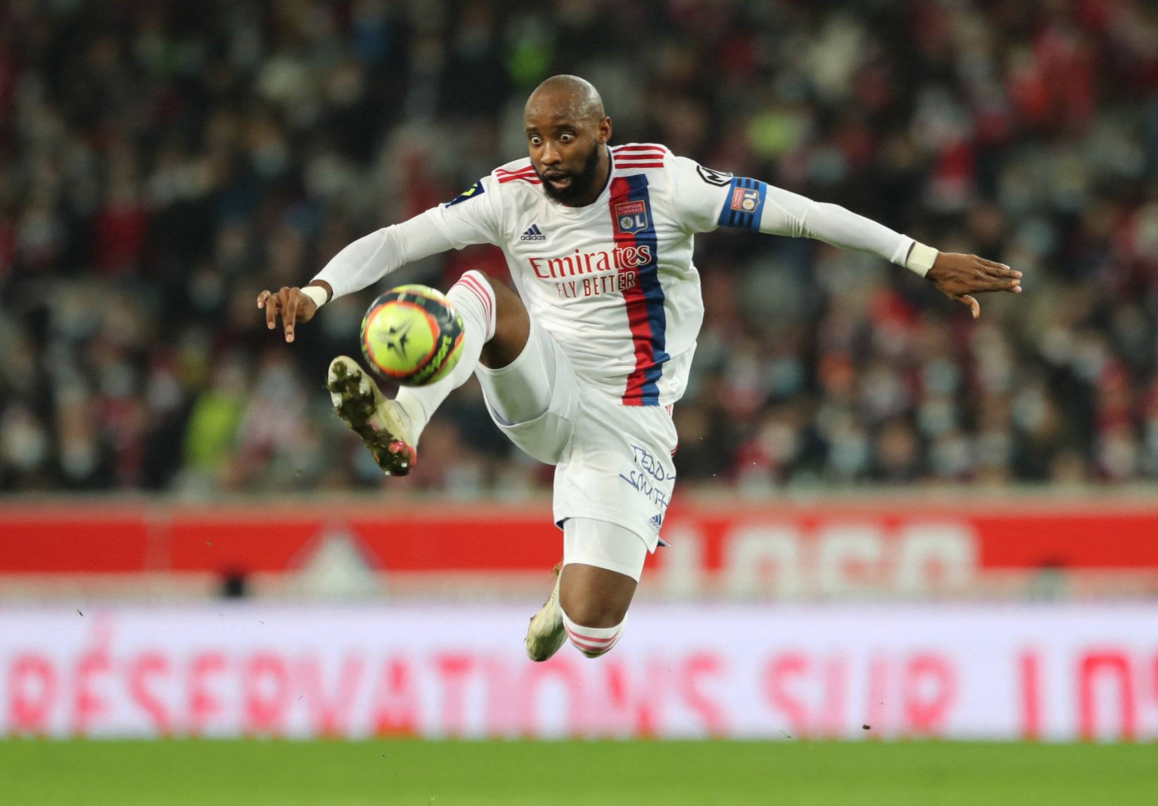 Aston Villa: Unai Emery a ‘big fan’ of Moussa Dembele - Aston Villa News