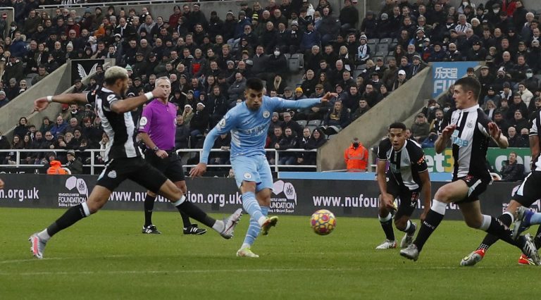Manchester City: Fans hail Joāo Cancelo’s display v Newcastle in 100th City appearance