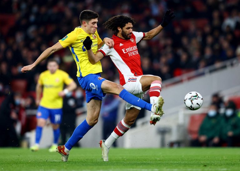 Arsenal: Fans slam Mohamed Elneny display