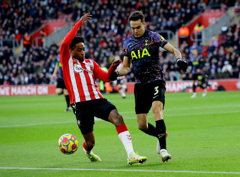 Tottenham Hotspur: Fabrizio Romano backs Sergio Reguilon development