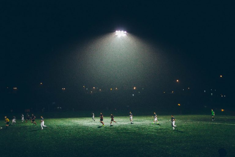 5 Reasons Why Football is the Most Entertaining Sport to Watch