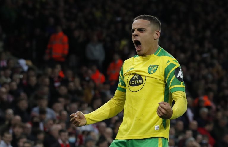 Everton: Fans buzz over Max Aarons transfer news