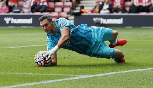 southampton keeper alex mccarthy